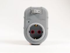 ufo yeni nesil tekli akım korumalı fiş priz gri anahtarlı 3000watt