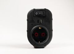 ufo yeni nesil tekli akım korumalı fiş priz siyah anahtarlı usb ve type-c  li 3000watt